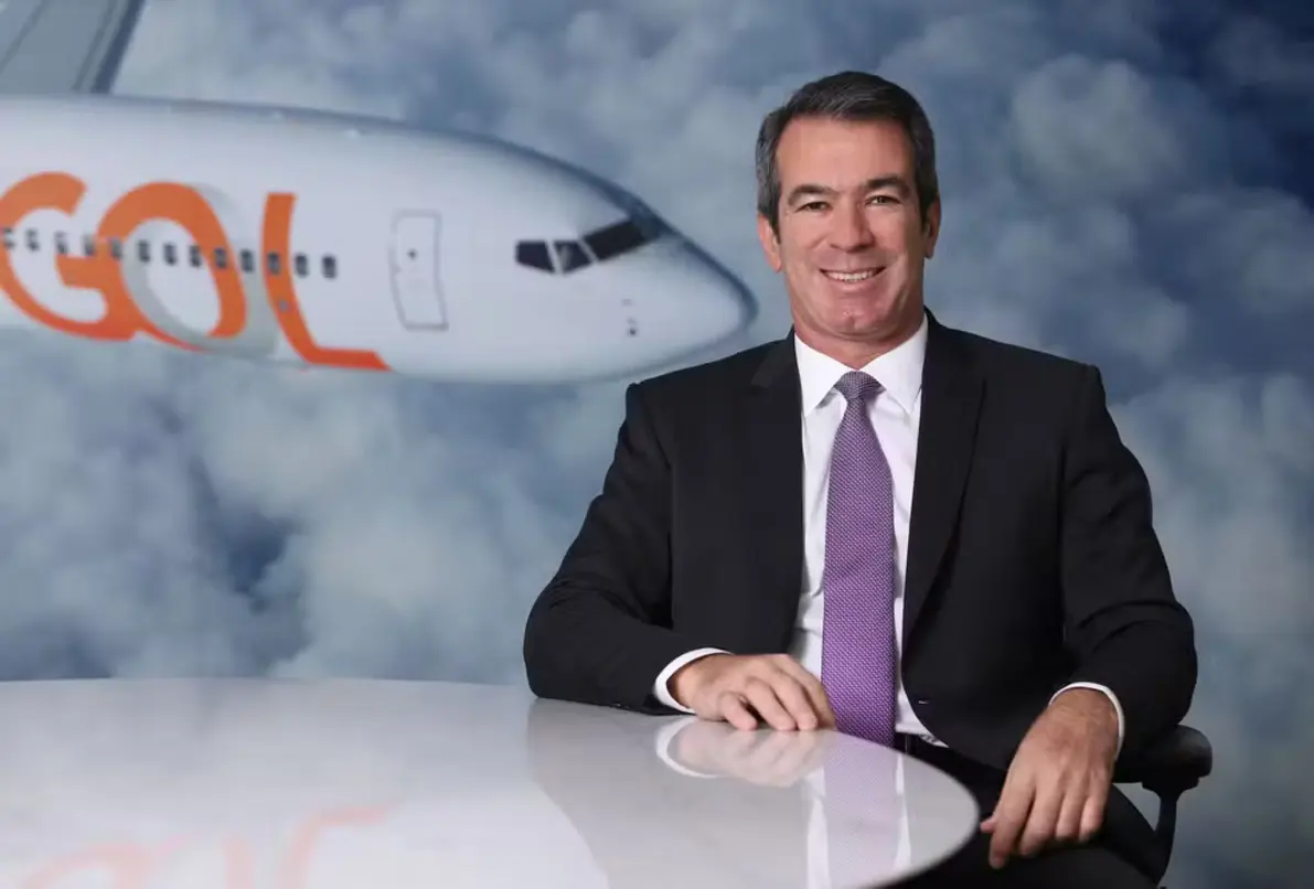 Retrato de Constantino de Oliveira Júnior, fundador da Gol e empresário da aviação brasileira.