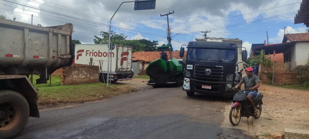 Prefeitura de Amarante inicia pavimentação asfáltica com emenda estadual 2 1000812416