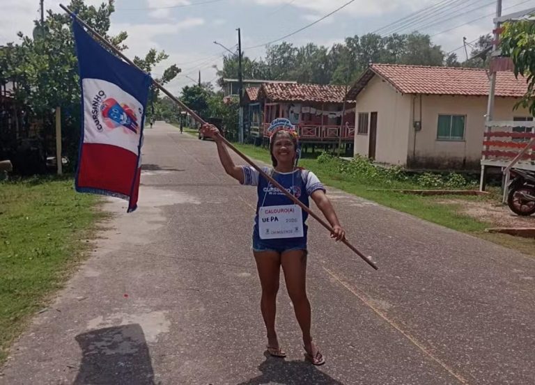 Pescadora e filho são aprovados juntos em vestibular de tecnologia de alimentos da Uepa