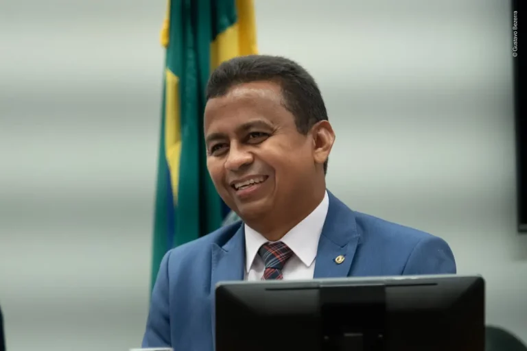 Dr. Francisco celebra avanço em Medicina na UFPI: “Mais um passo para Floriano”