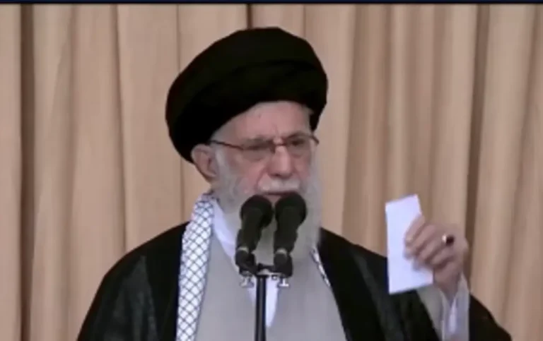Morte de Khamenei em Teerã é vista pelo Irã como “aberta declaração de guerra”