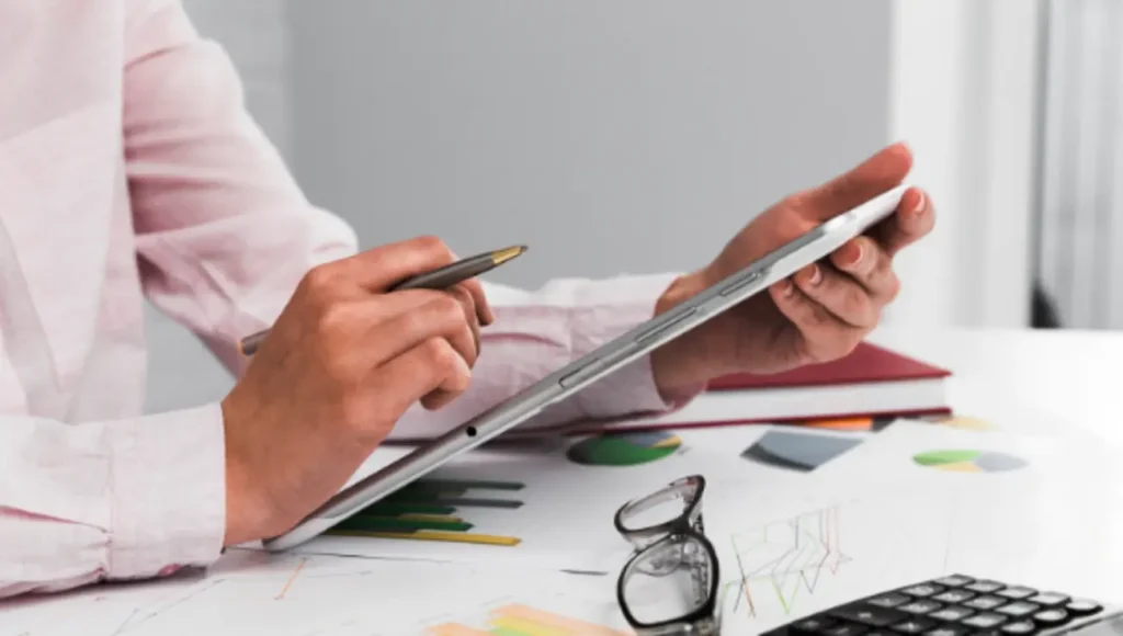 Estude Ciências Contábeis EaD e seja um contador estratégico