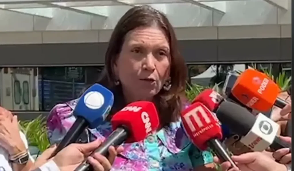 Jair Bolsonaro, ex-presidente do Brasil, em foto de arquivo, em contexto de sua internação por broncoaspiração.