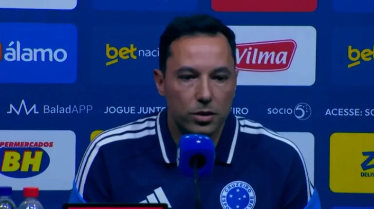 Cruzeiro desliga comissão técnica de Tite e anuncia Wesley Carvalho como interino