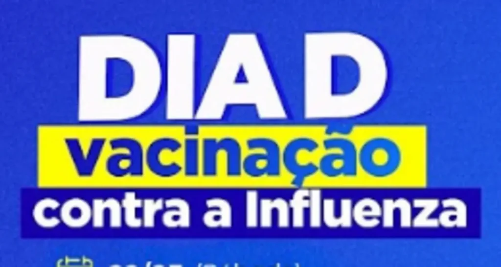 Profissional de saúde com máscara e luvas aplica a vacina contra a influenza no braço de uma pessoa idosa.