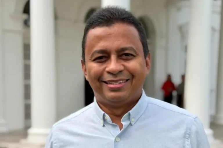 Dr. Francisco Costa apresenta Projeto de Lei na Câmara dos Deputados que extingue a taxação de energia solar