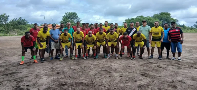 Times Real Master e Brilhante disputam partida amistosa em São Francisco do Maranhão