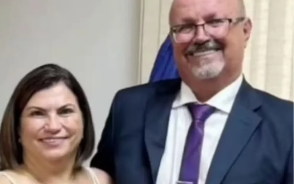 Foto do prefeito de Vista Alegre do Alto, Nelson Antonio Rozani, ao lado da primeira-dama Rosa de Fátima de Jesus Baldi Rozani.