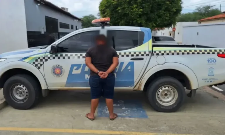 Jovem é preso em Pio IX suspeito de ofender policiais militares em rede social