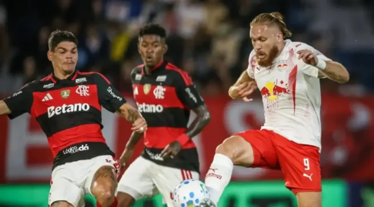 Flamengo é derrotado por 3 a 0 pelo Bragantino e perde invencibilidade de seis jogos